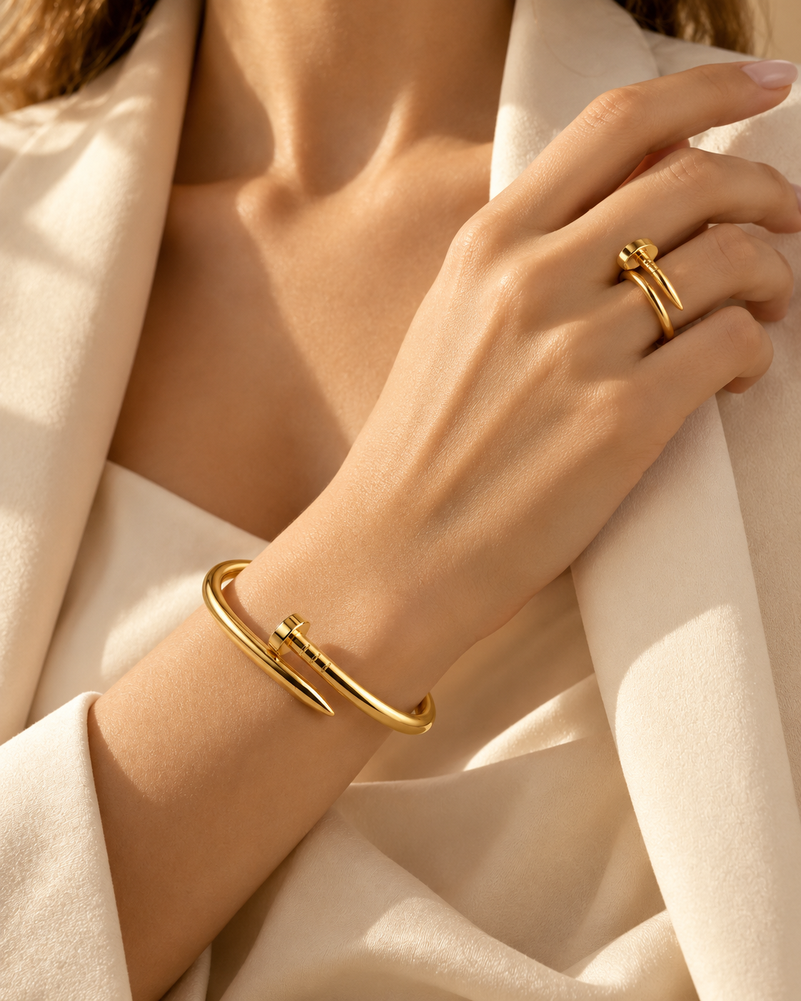 Coordinated gold jewelry set from SAPHORIE