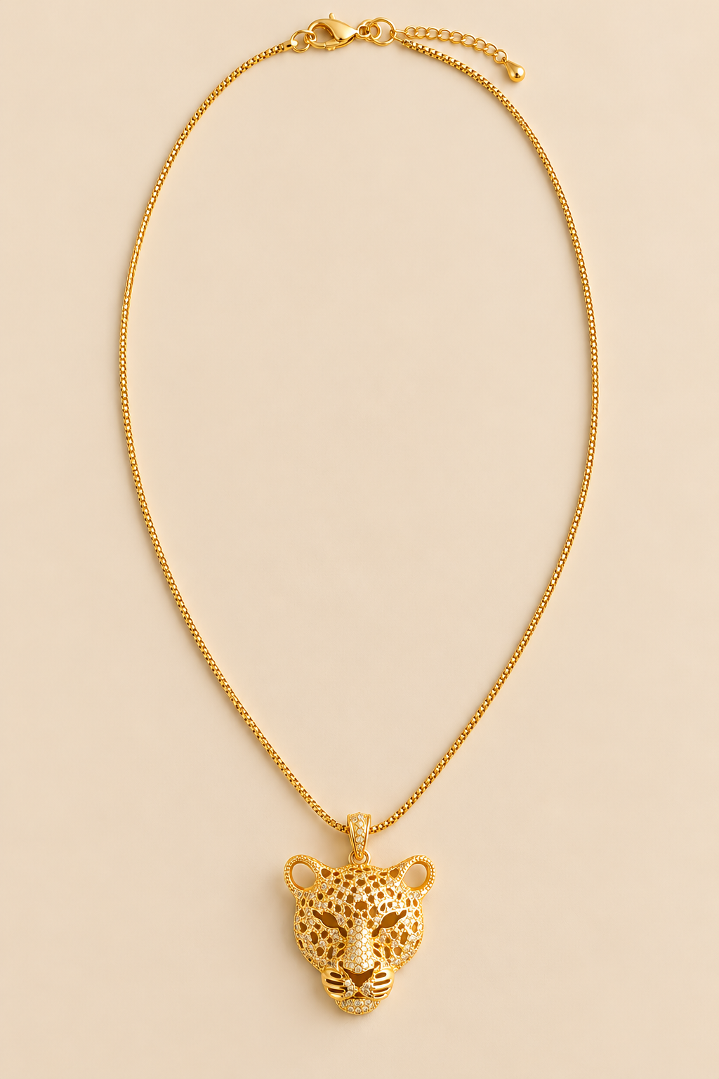 Panthère Crystal Pendant Necklace - Image 3