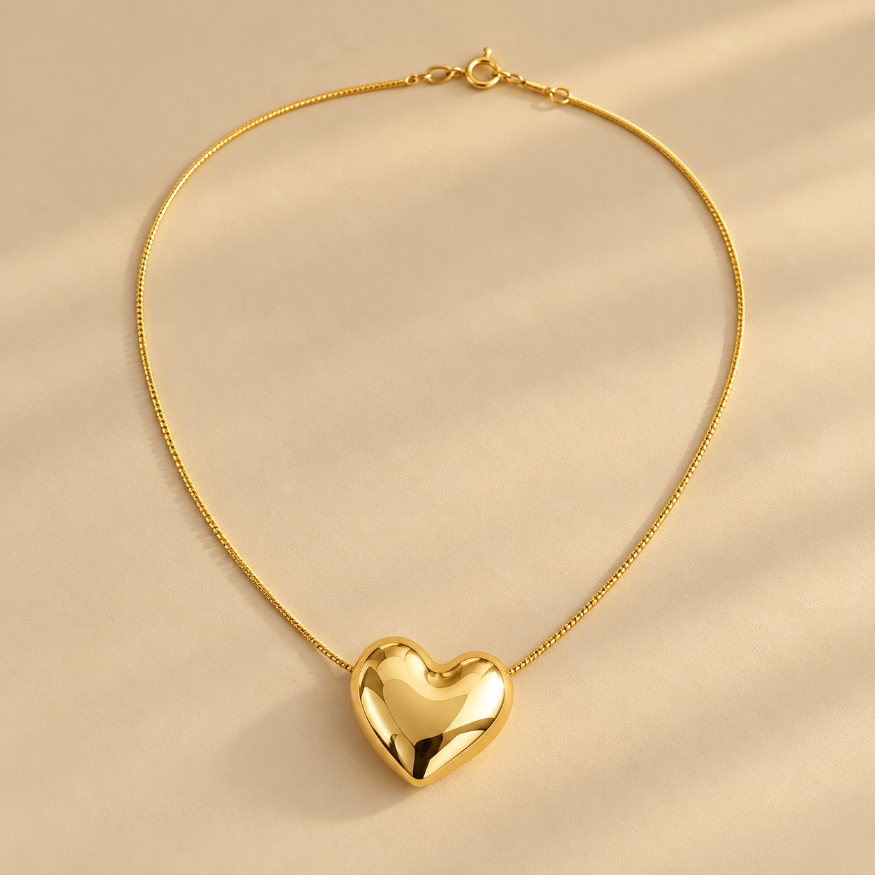 Amora Sculpted Heart Necklace